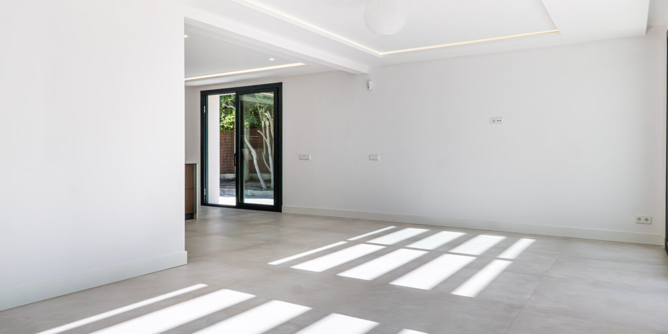 1.⁠ ⁠Salón - Playa de Sitges 23,Boadilla del monte - Inmobhomes - LUDAforRealEstate -10