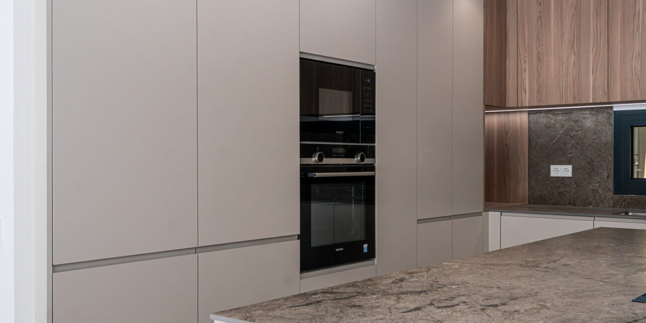 4.⁠ ⁠Cocina - Playa de Sitges 23,Boadilla del monte - Inmobhomes - LUDAforRealEstate -1