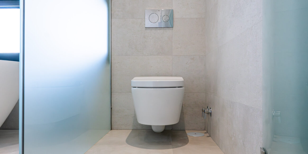 7.⁠ ⁠Habitación principal + baño - Playa de Sitges 23,Boadilla del monte - Inmobhomes - LUDAforRealEstate -10