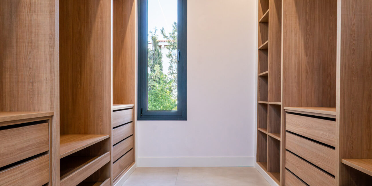 7.⁠ ⁠Habitación principal + baño - Playa de Sitges 23,Boadilla del monte - Inmobhomes - LUDAforRealEstate -5