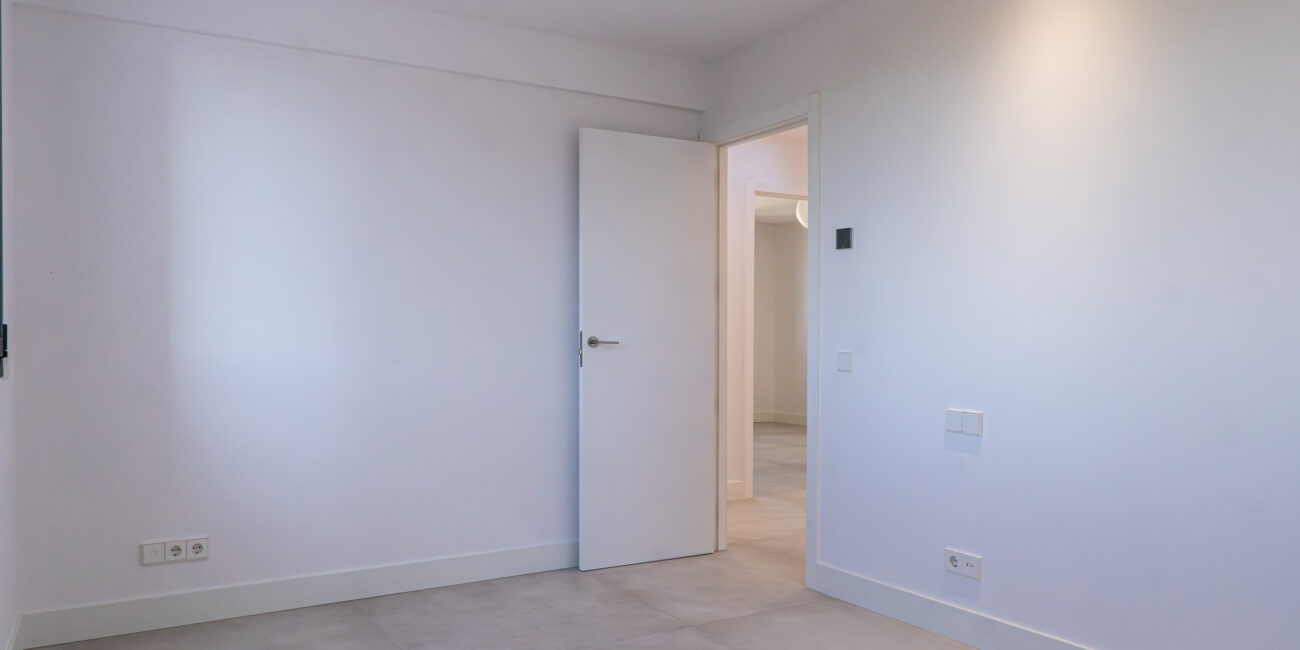 8.⁠ ⁠Otras habitaciones + baños - Playa de Sitges 23,Boadilla del monte - Inmobhomes - LUDAforRealEstate -12